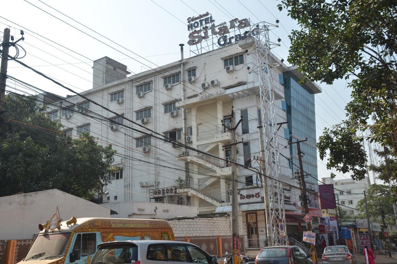 Hotel Sitara Grand Hyderabad Eksteriør billede